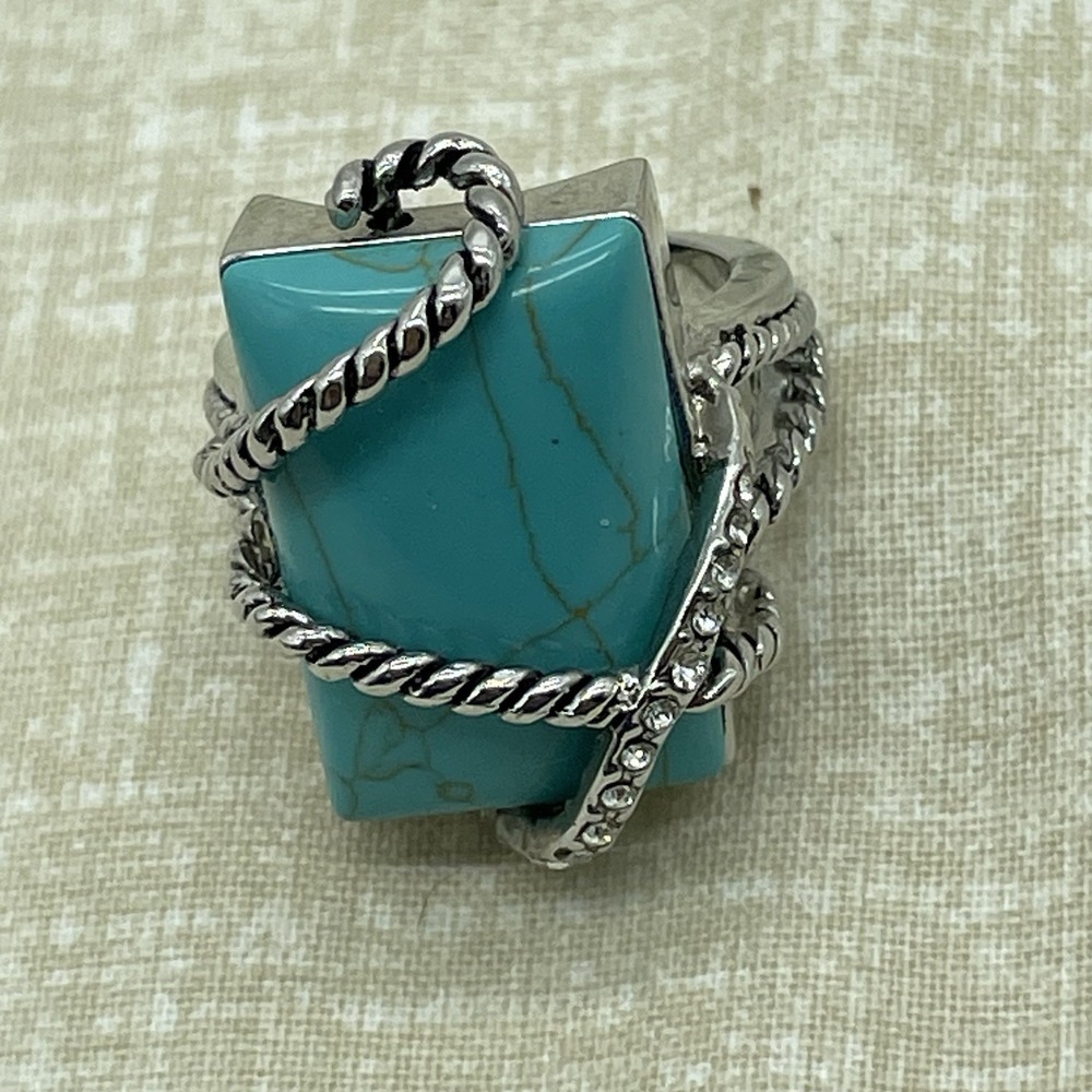 Western Boho Faux Turquoise Ring Size 8 Silver Tone Southwest Nautical Festival - Picture 6 of 9